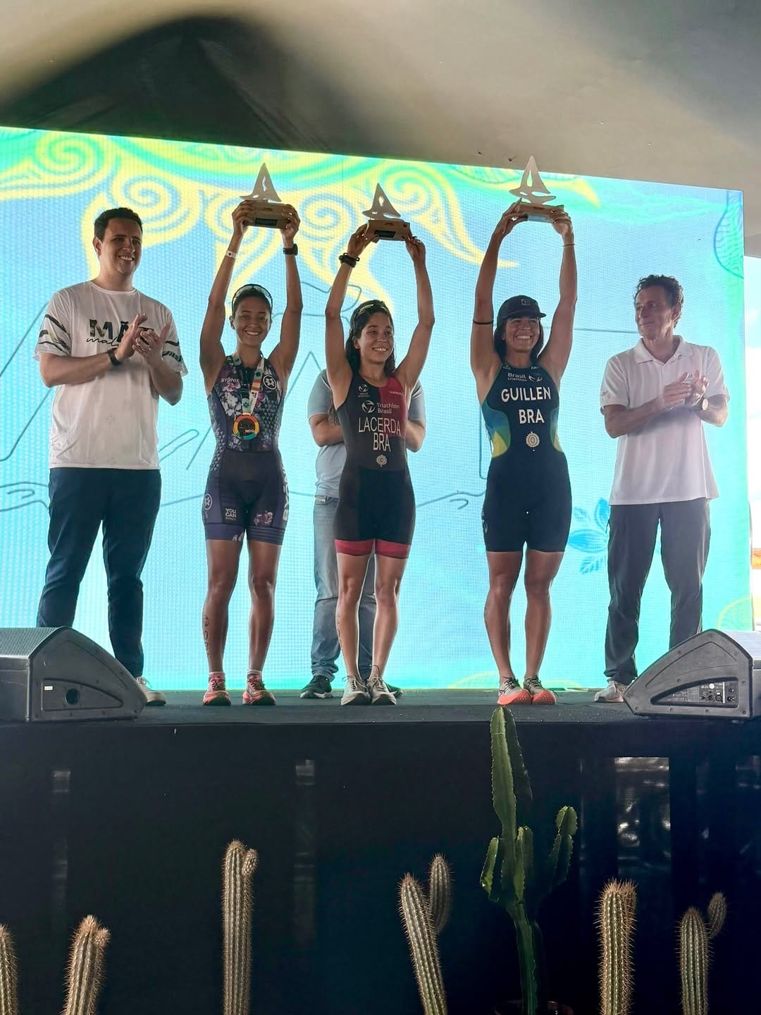 Post 8 by Victoria Marchesini | Atleta de Triathlon on Instagram (carousel)