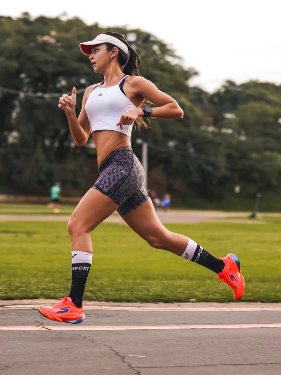 Post 5 by Victoria Marchesini | Atleta de Triathlon on Instagram (carousel)