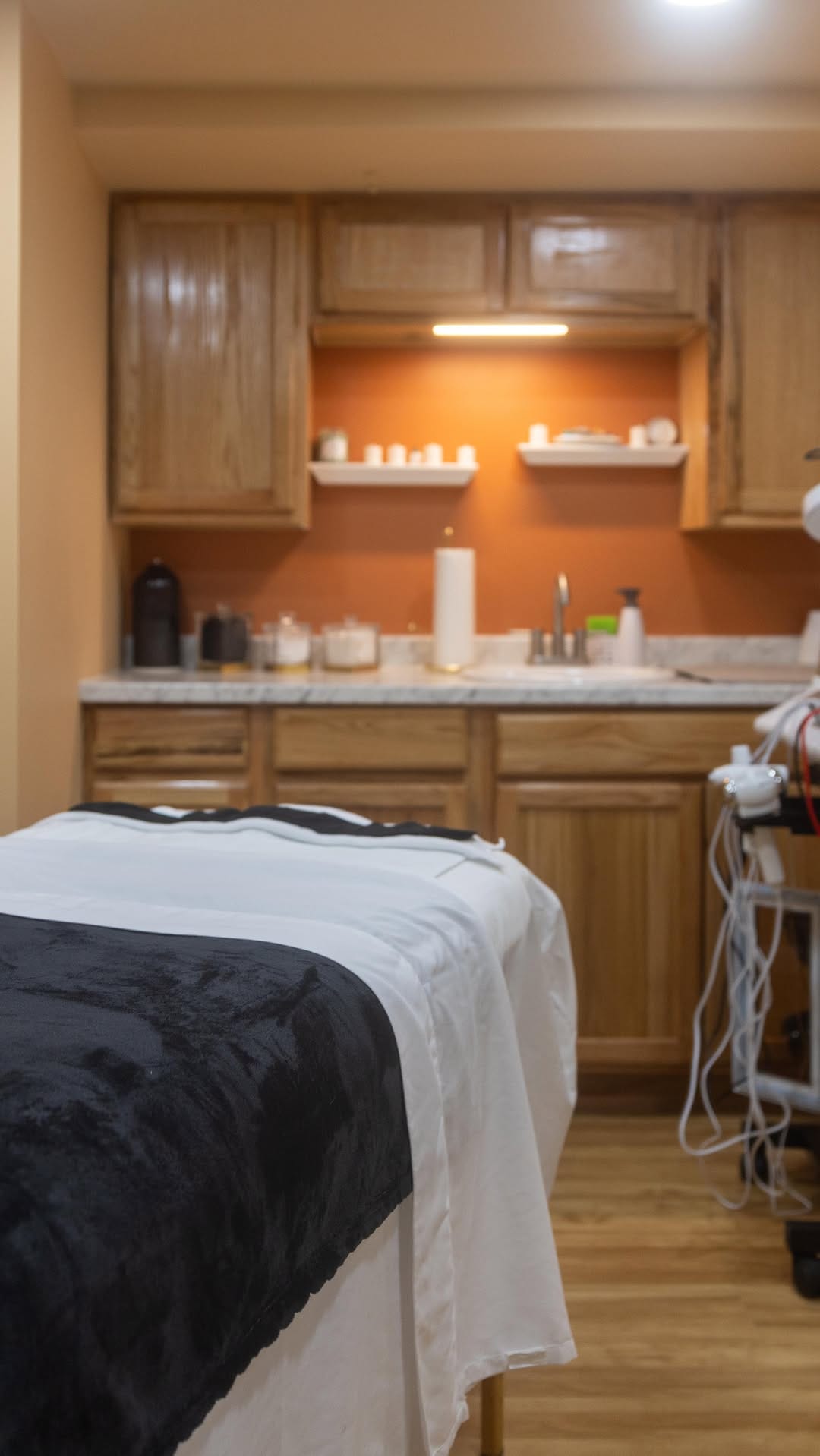 Post 10 by Radiant.Soul.Beauty.Spa on Instagram (video)