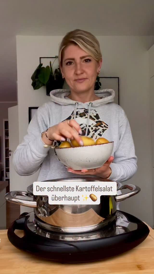 Post 6 by Katharina Luber | DGS 🤟🏼 on Instagram (video)