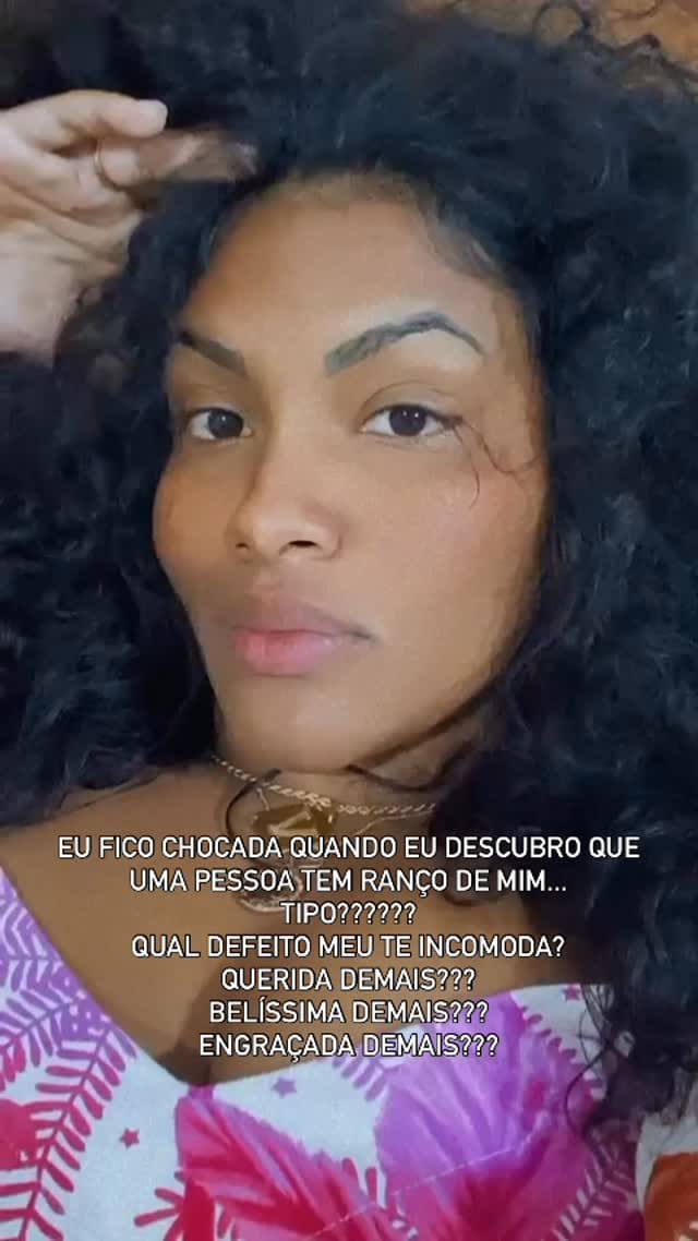 Post 6 by Victoria Mara on Instagram (video)