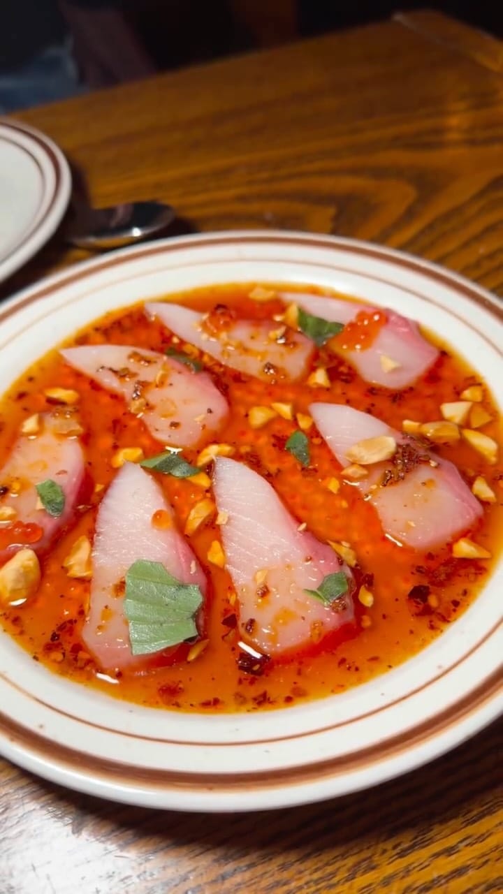 Post 4 by Philadelphia Foodie Couple on Instagram (video)
