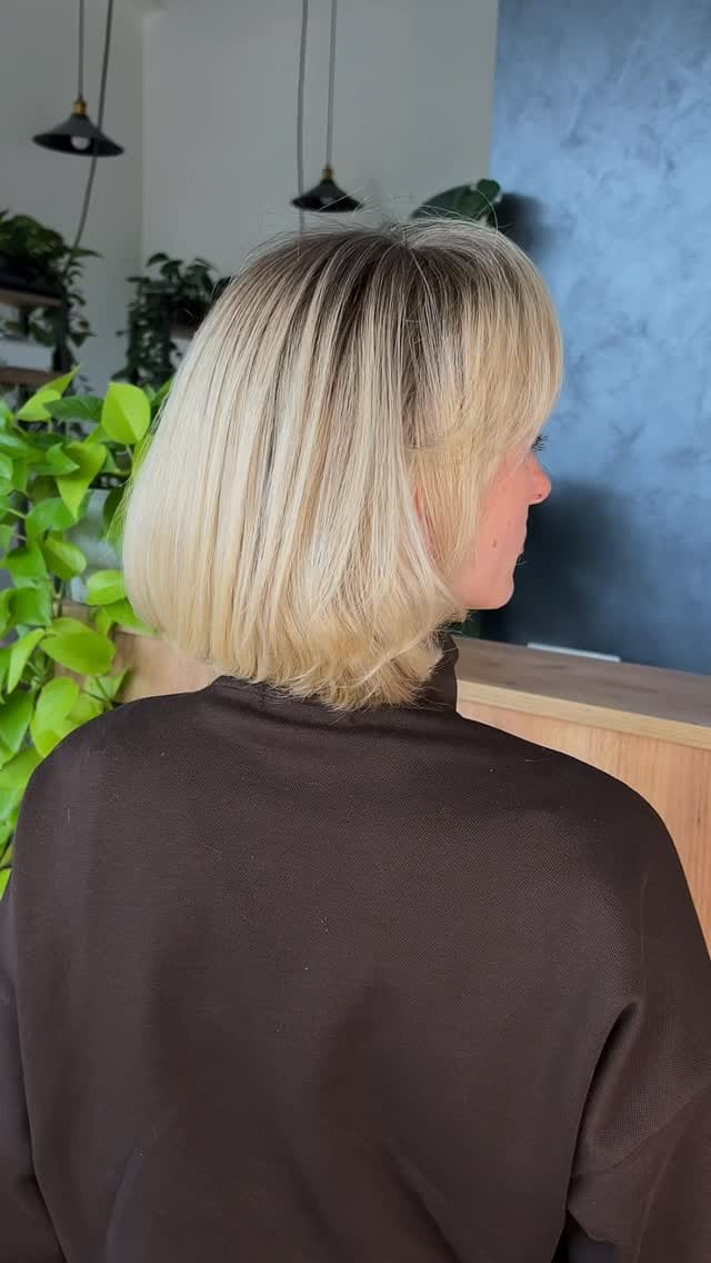 Post 5 by Студія краси Львів | манікюр | фарбування | брови | вії on Instagram (video)