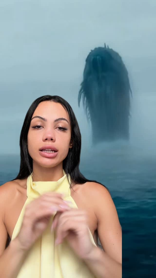Post 7 by Vitoria Santos on Instagram (video)