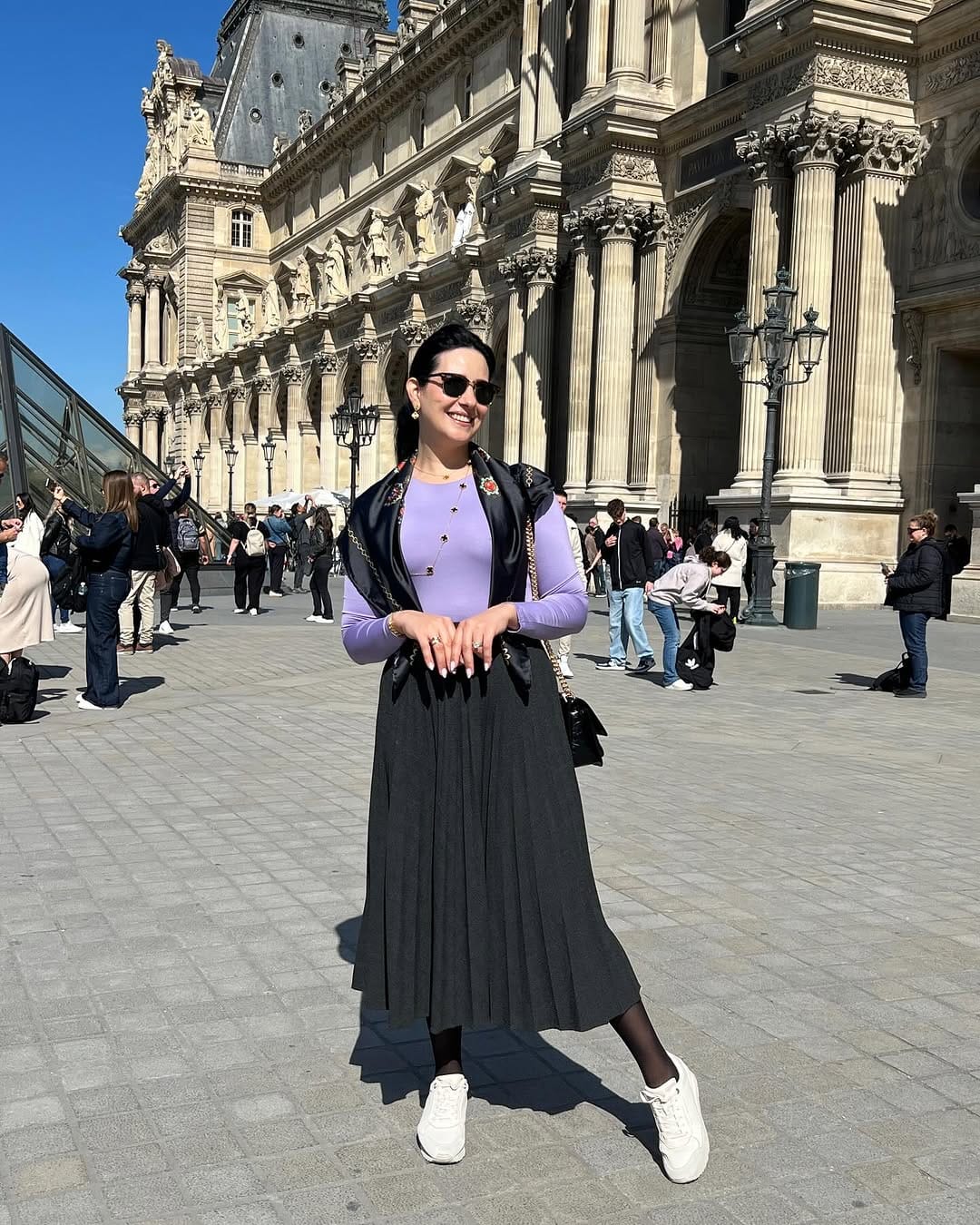 Post 1 by 𝐕 𝐈 𝐂 𝐓 𝐎 𝐑 𝐈 𝐀 on Instagram (carousel)