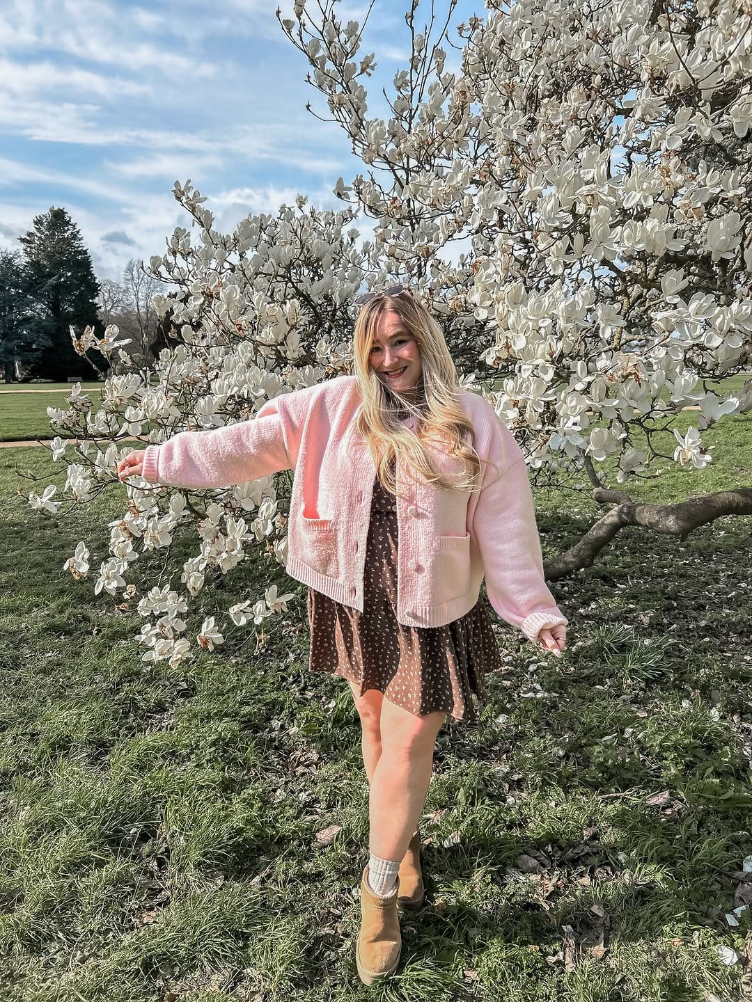 Post 4 by Victoria | Beauty & Lifestyle on Instagram (carousel)