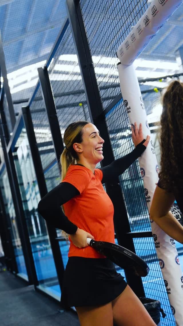 Post 8 by 𝓋𝒾𝒸𝓉𝑜𝓇𝒾𝒶 𝐼𝑔𝓁𝑒𝓈𝒾𝒶𝓈 on Instagram (video)