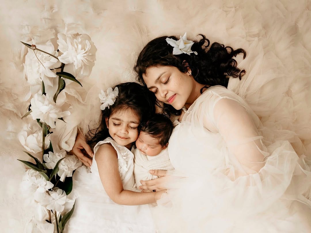 Post 8 by Maternity and Newborn Photographer Brisbane on Instagram (carousel)