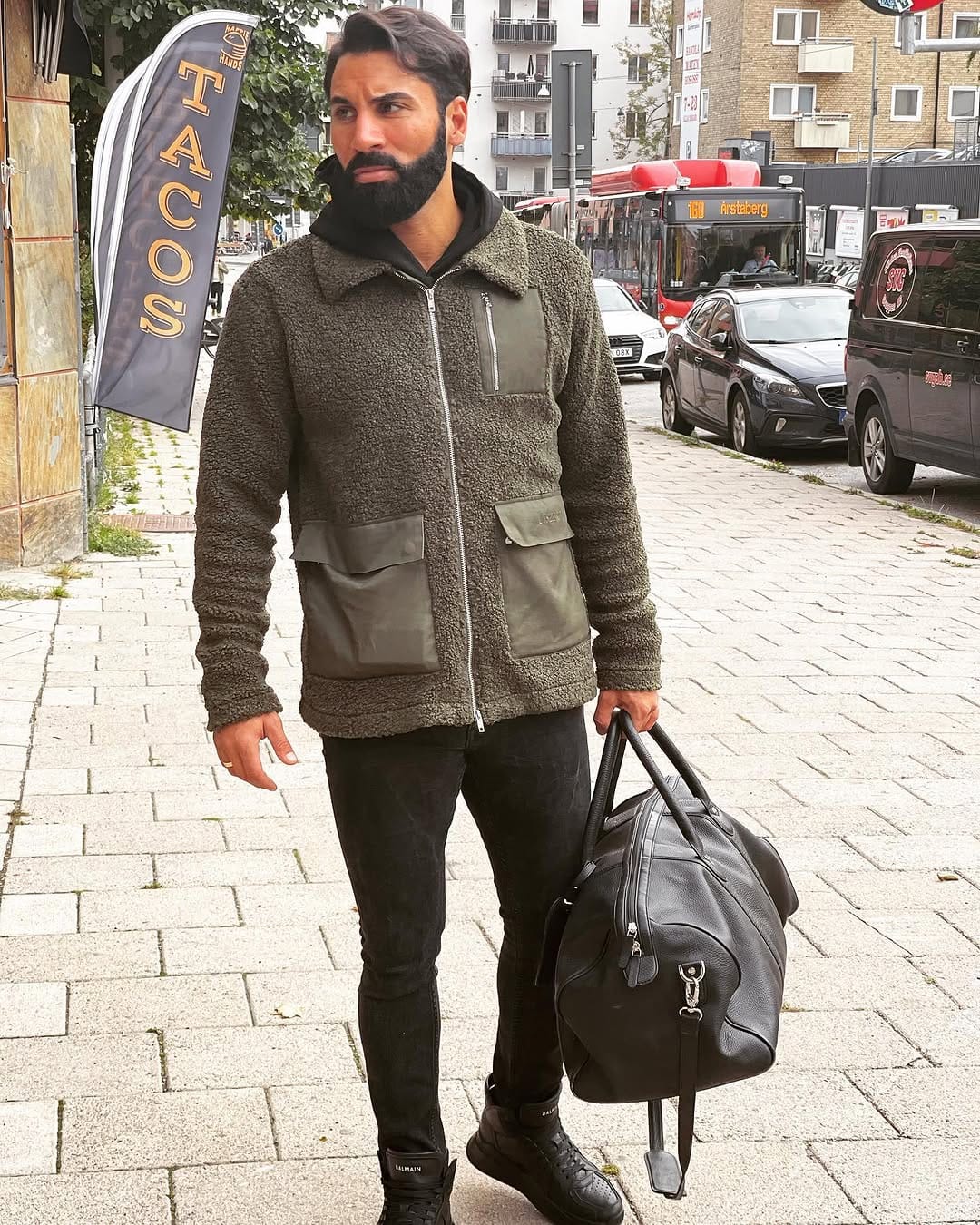 Post 7 by Stefan Batan #9 on Instagram (image)