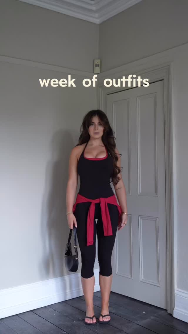 Post 1 by Amy Rookes on Instagram (video)
