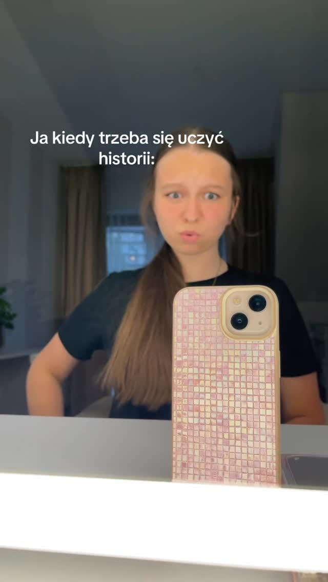 Post 9 by 𝒲𝒾𝓀𝓉𝑜𝓇𝒾𝒶 𝒮𝒶𝓁𝒶𝓅𝒶𝓉˚｡⋆🎀˚ on Instagram (video)