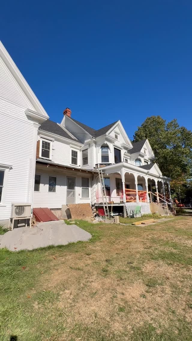 Post 3 by The Swan Victorian on Instagram (video)