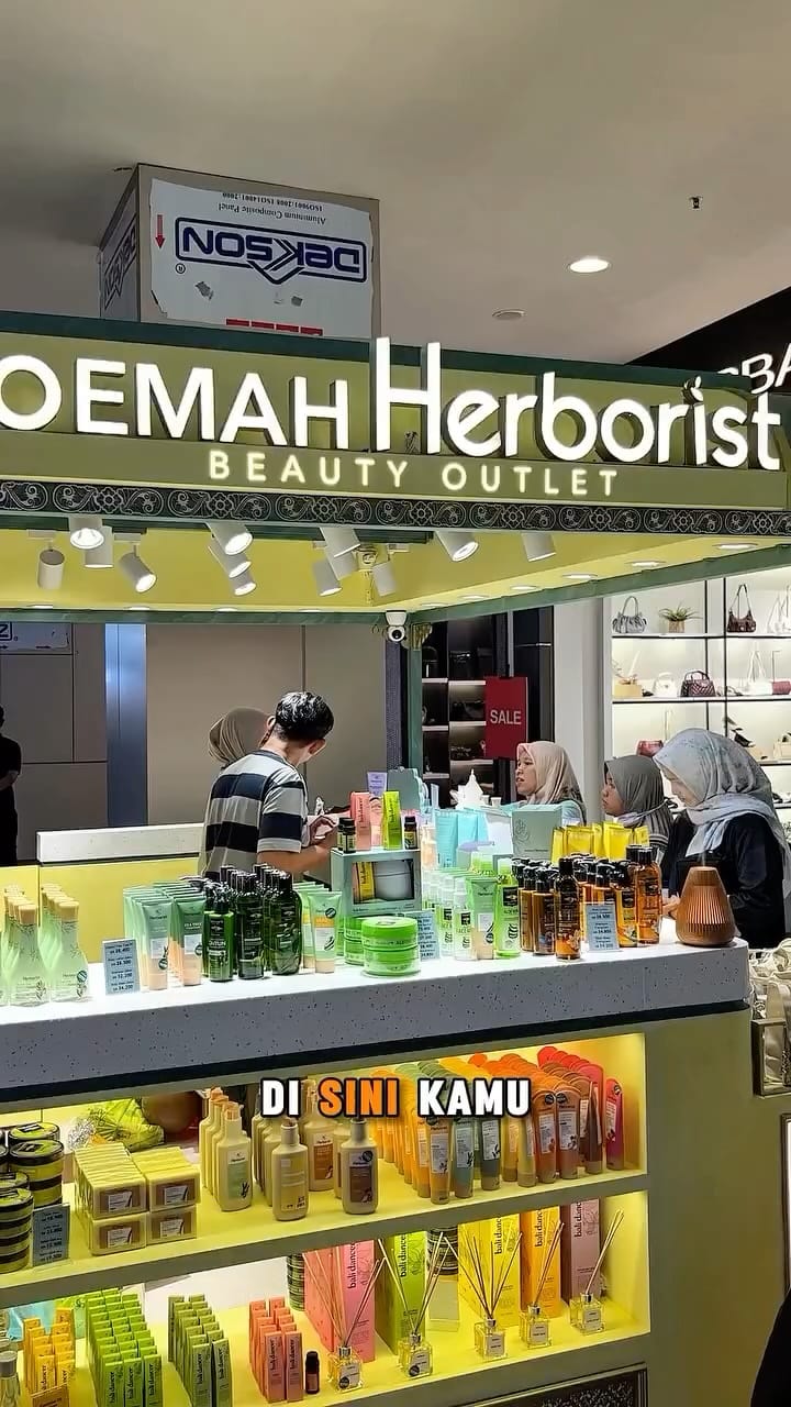 Post 10 by Oemah Herborist Store on Instagram (video)