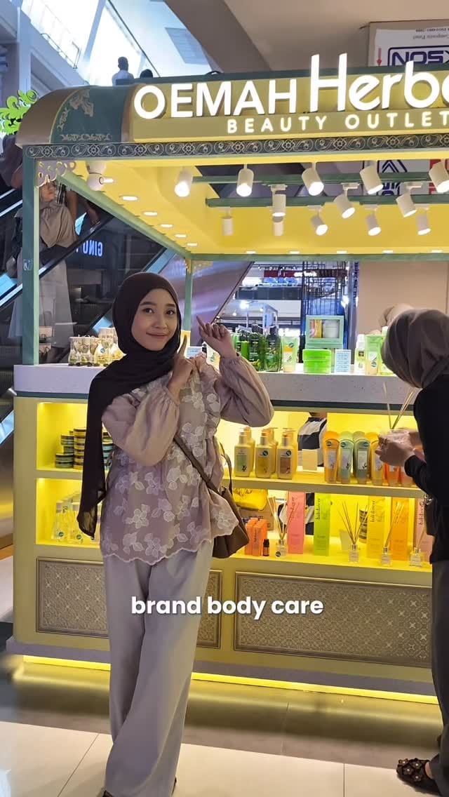 Post 9 by Oemah Herborist Store on Instagram (video)