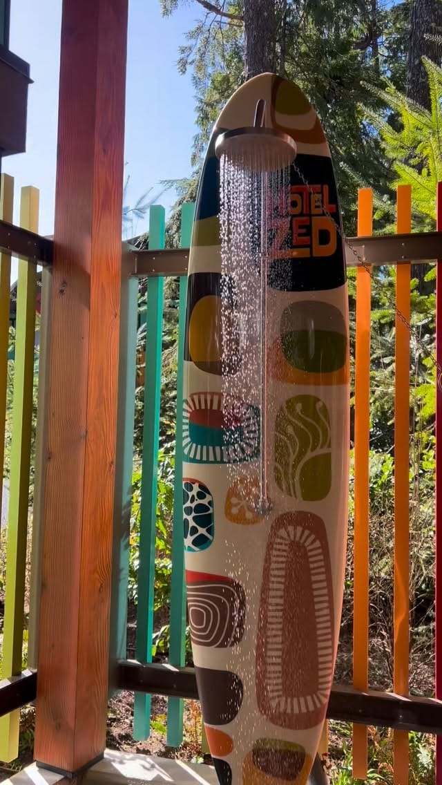 Post 5 by MEL on Instagram (video)