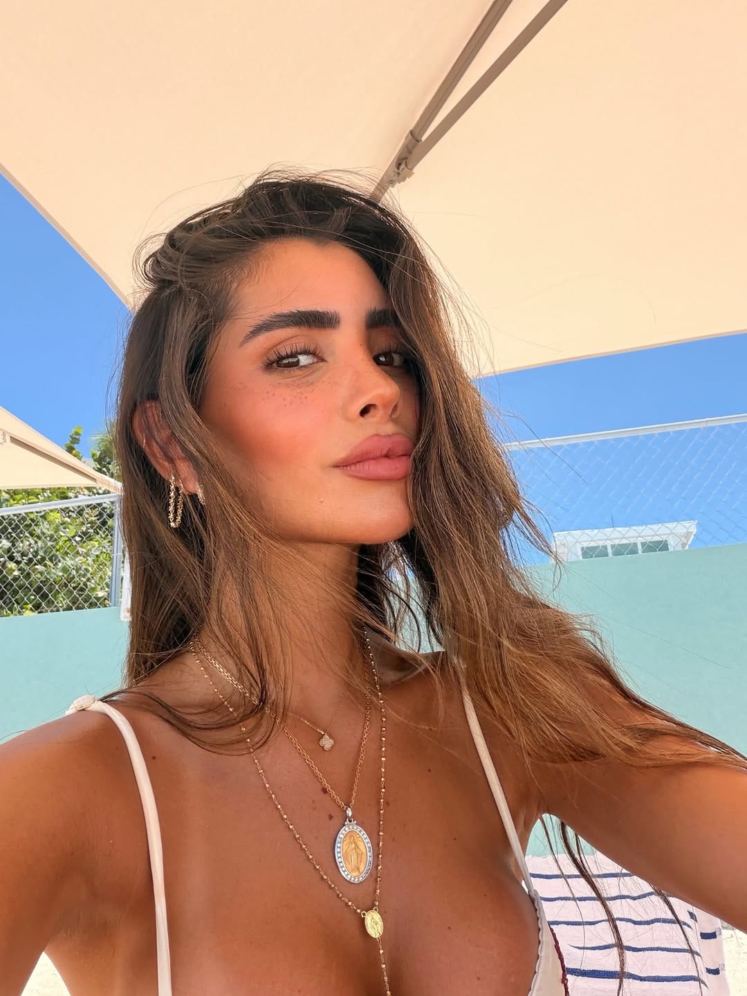 Post 8 by MARIA VICTORIA on Instagram (carousel)