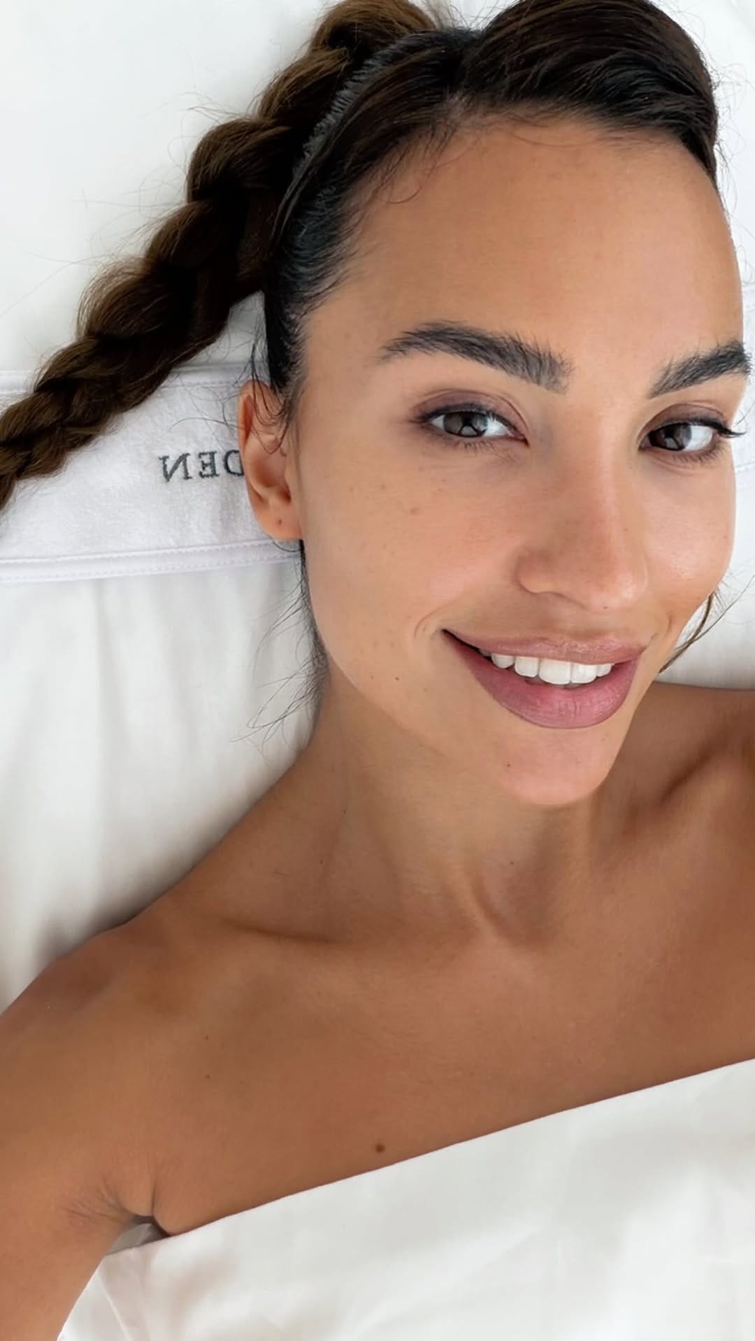 Post 2 by Victoria🖤 on Instagram (video)