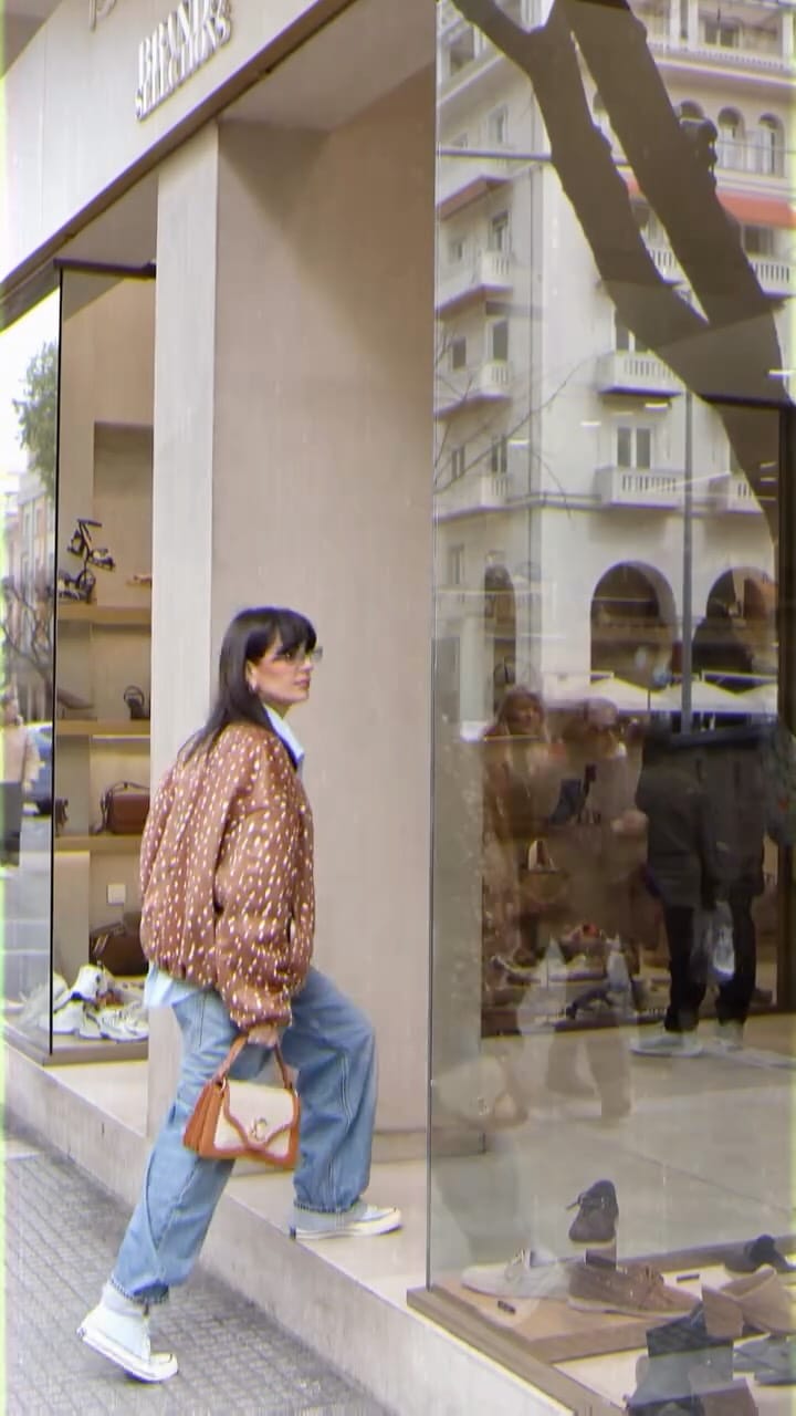 Post 7 by Katerina Kavakloglou on Instagram (video)
