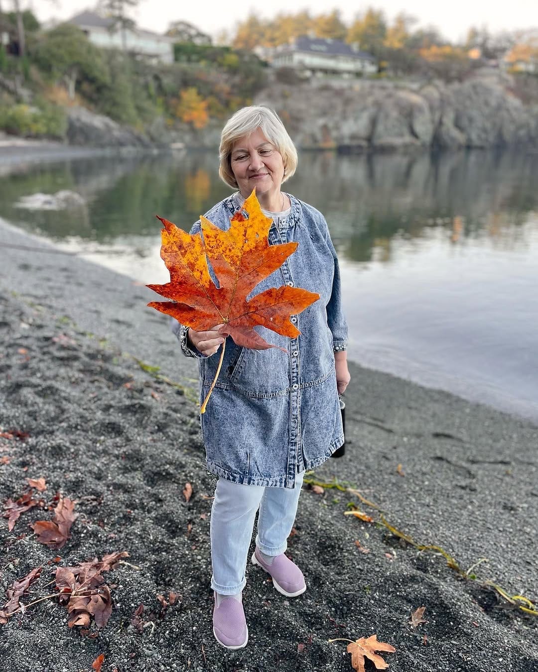 Post 10 by Helen | Canada 🇨🇦 Victoria, BC on Instagram (carousel)