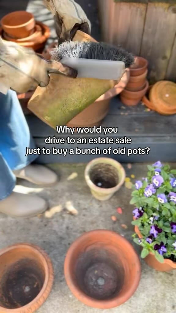 Post 6 by Kim Lucian | Design Confetti on Instagram (video)