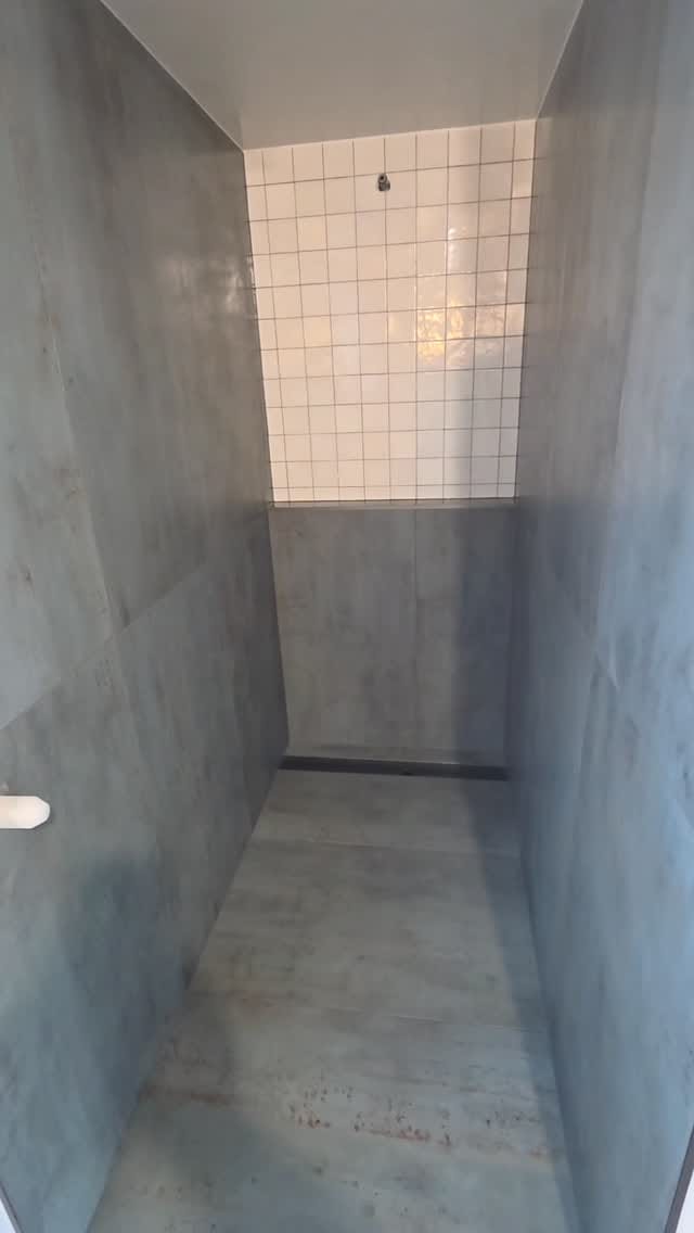 Post 2 by Yongki Lim on Instagram (video)