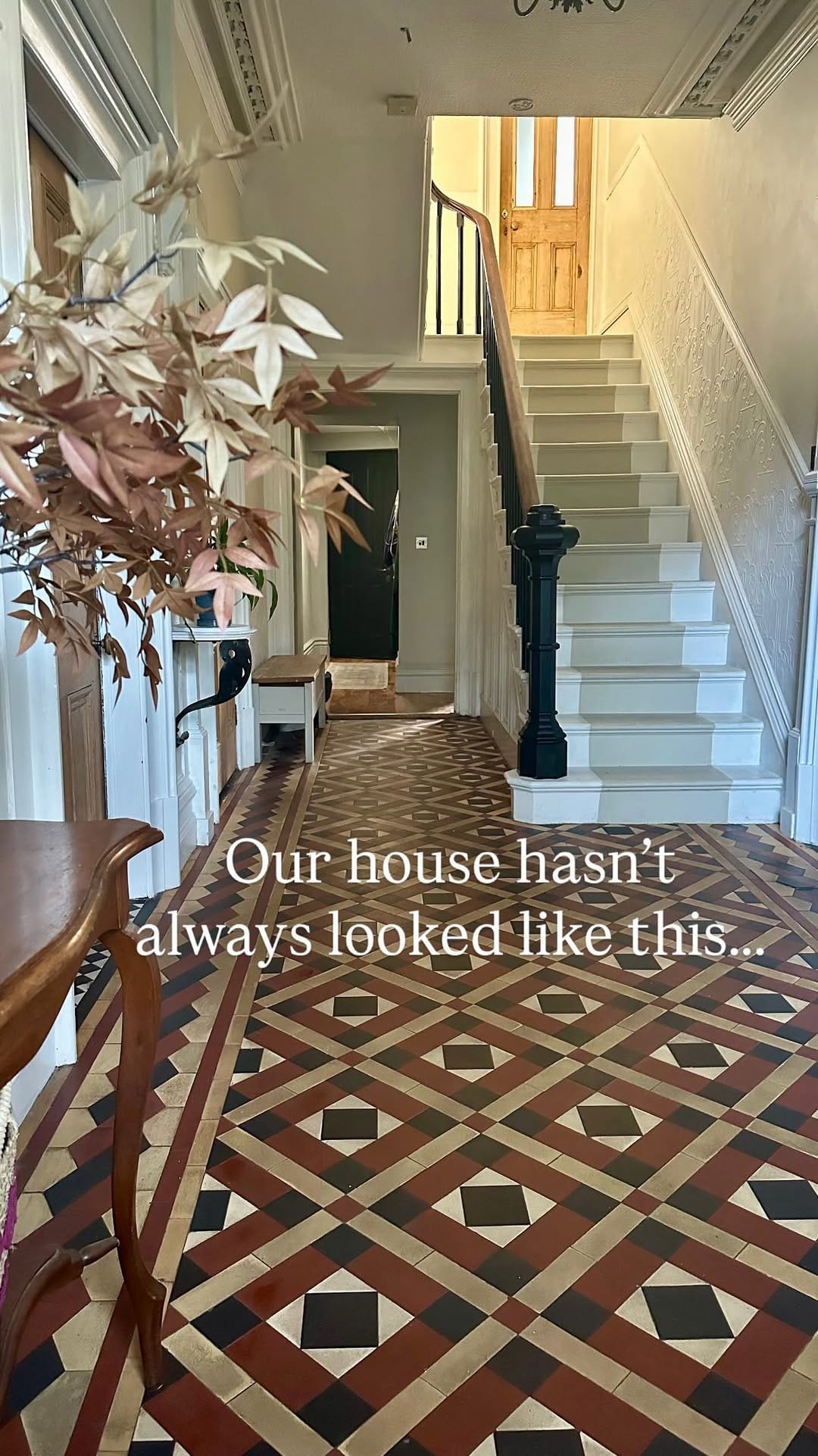 Post 9 by Rebecca Lewis on Instagram (video)