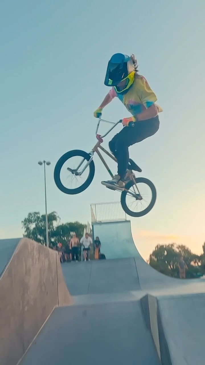 Post 8 by Franco Reñones | Australia on Instagram (video)