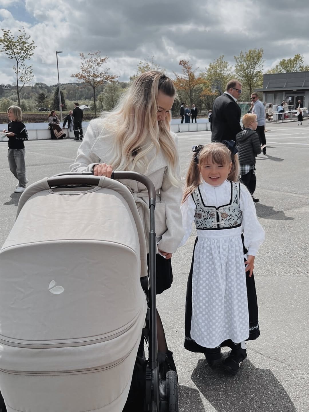 Post 1 by Victoria Trengereid Sara on Instagram (carousel)