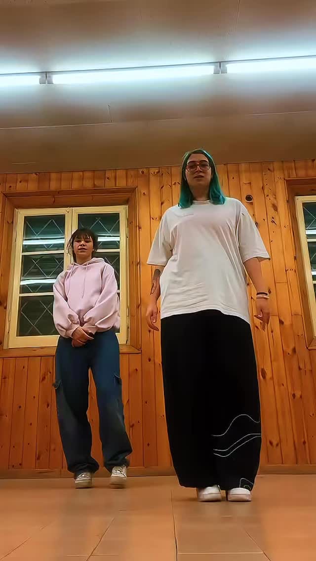 Post 2 by Marcella Fava on Instagram (video)