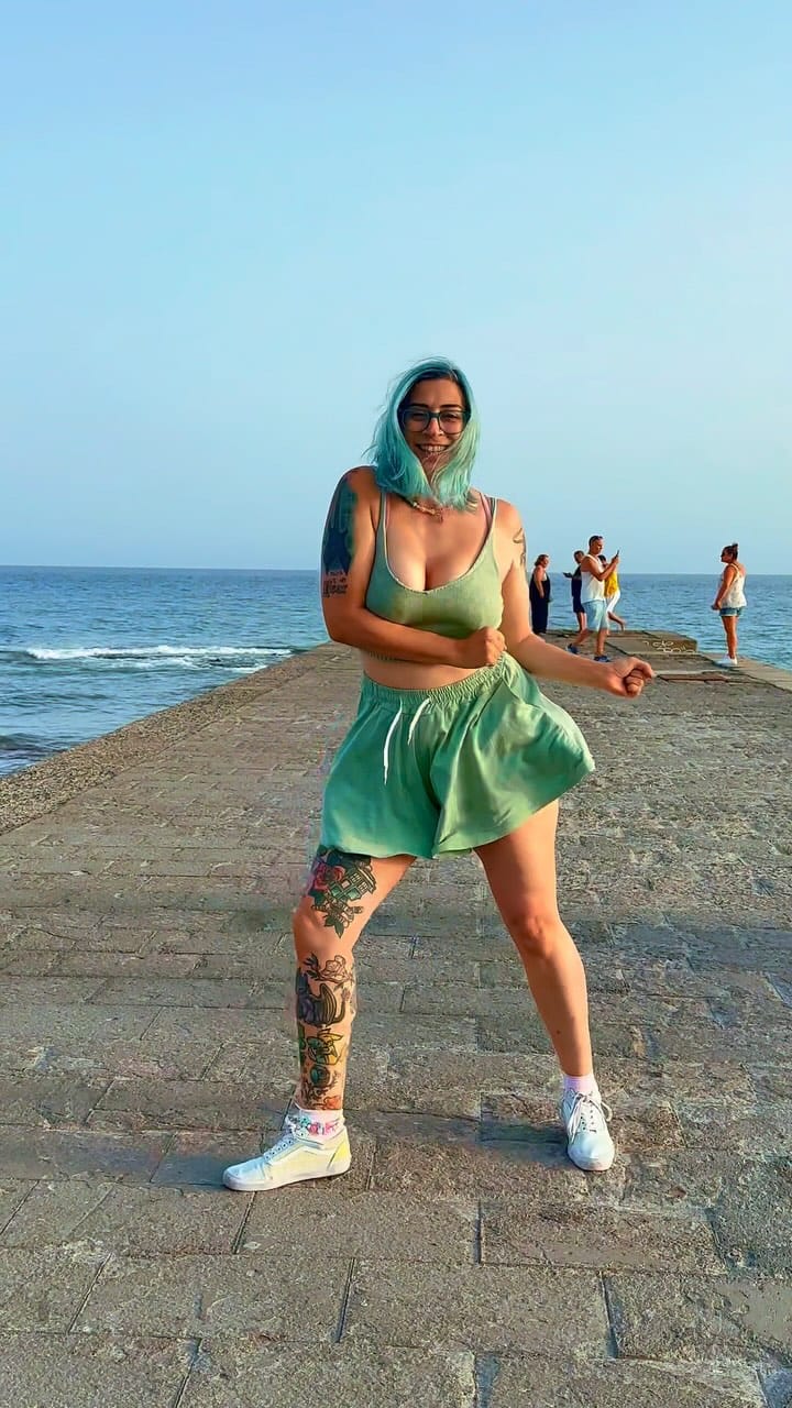 Post 8 by Marcella Fava on Instagram (video)