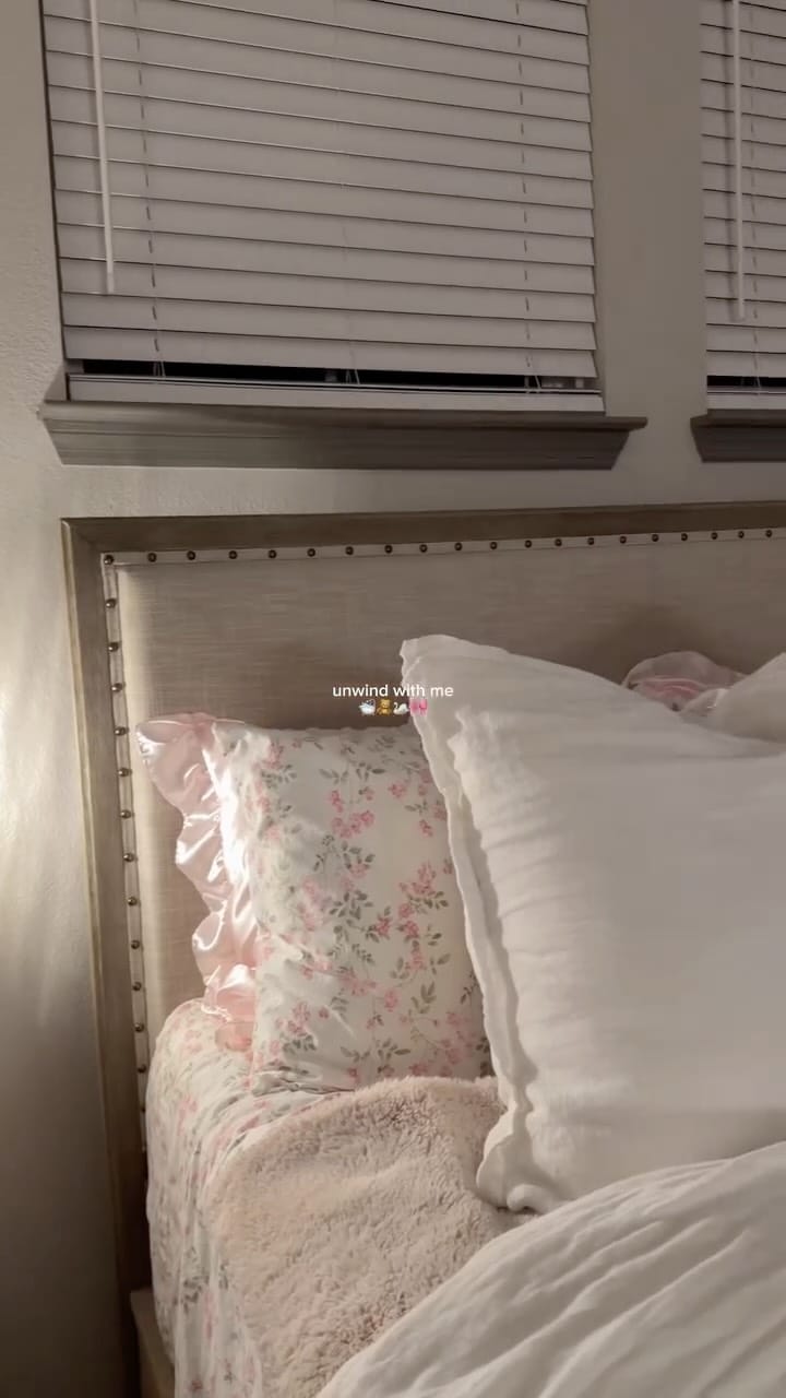 Post 1 by Rosemarie Victoria on Instagram (video)