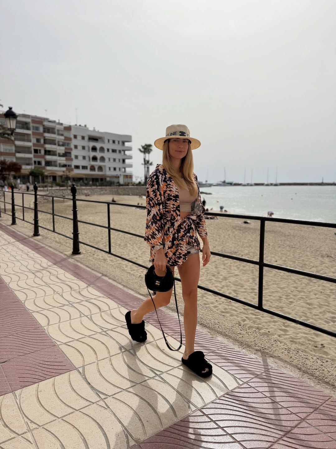 Post 2 by Noemi Bonomo on Instagram (carousel)