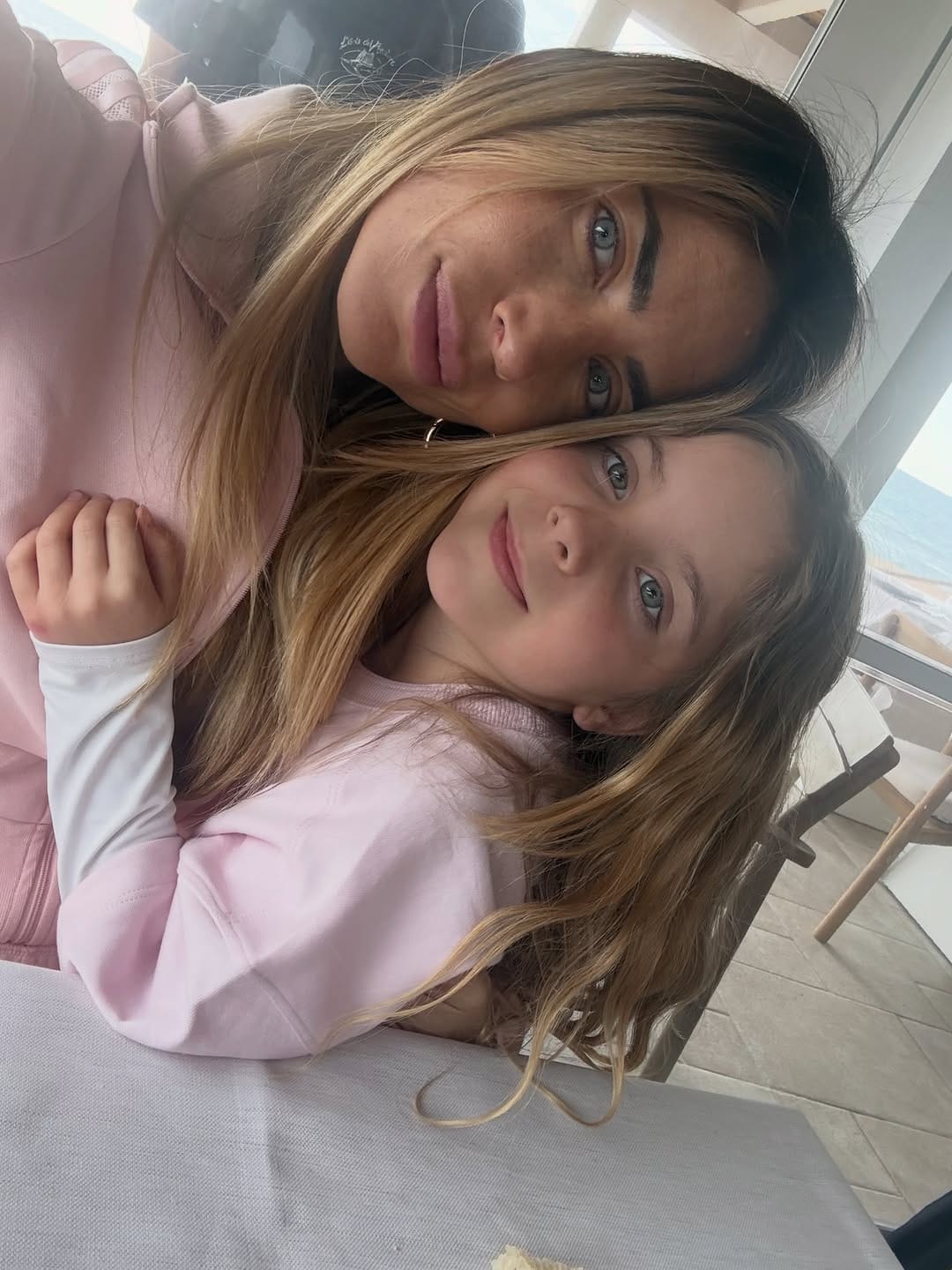 Post 4 by Noemi Bonomo on Instagram (carousel)