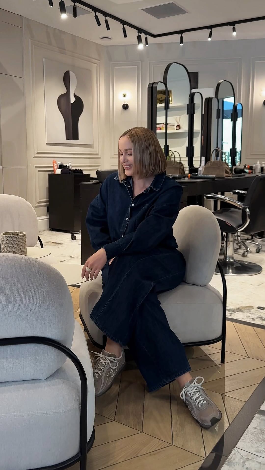 Post 3 by Viki Kałużyńska on Instagram (video)