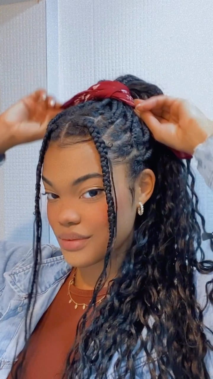 Post 5 by Victória Christina on Instagram (video)