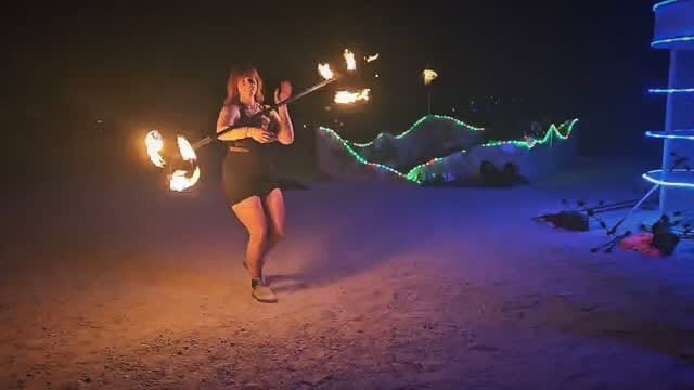 Post 5 by Ginge Cox on Instagram (video)