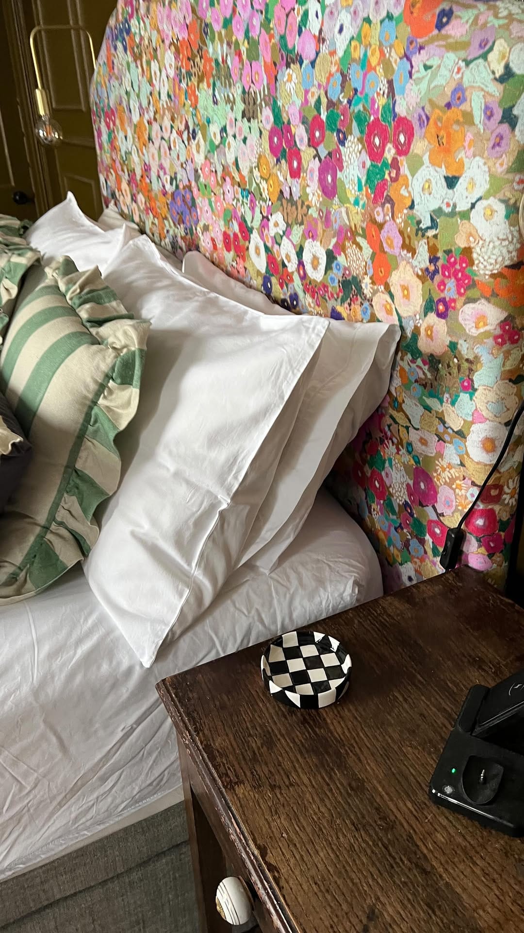 Post 10 by Samantha Hicks Interiors on Instagram (video)