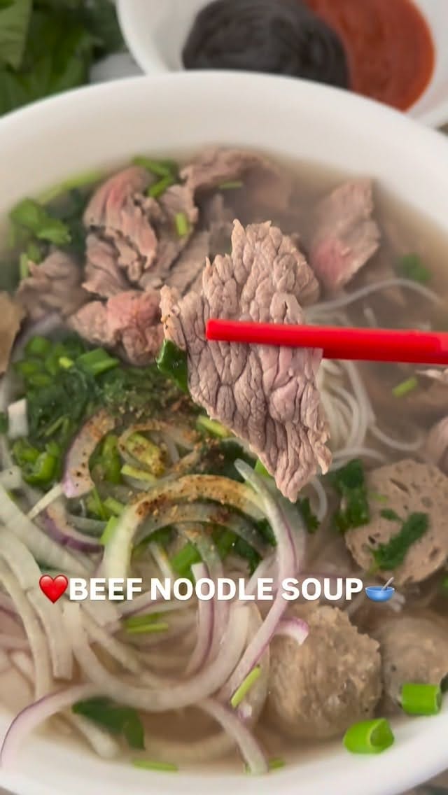 Post 6 by Victoria T Nguyen on Instagram (video)