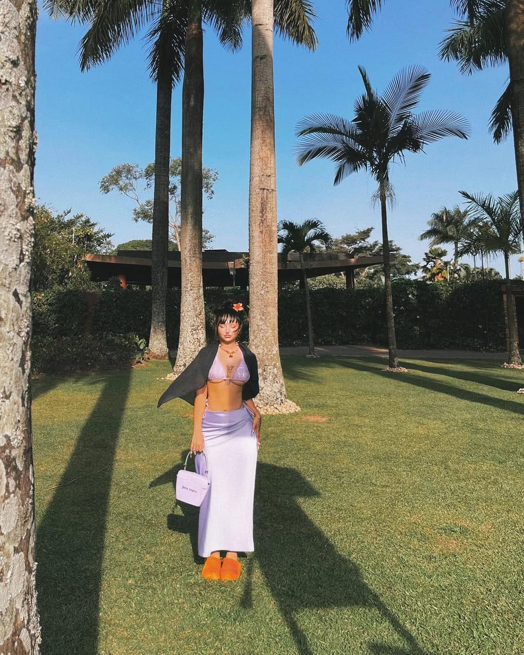 Post 9 by DIVA on Instagram (carousel)