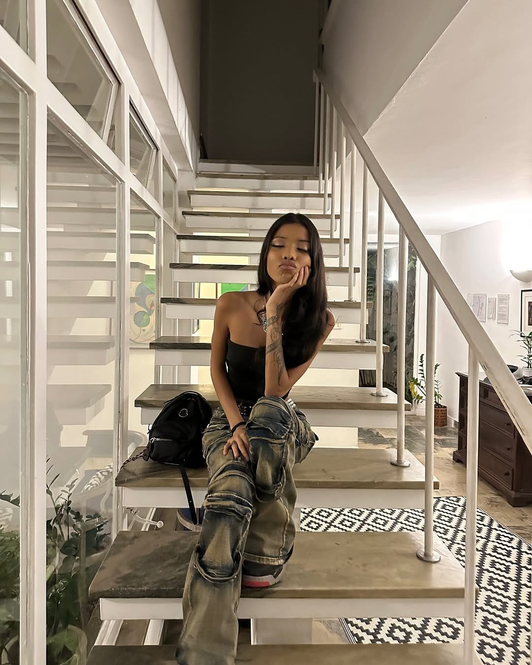 Post 4 by lua on Instagram (carousel)
