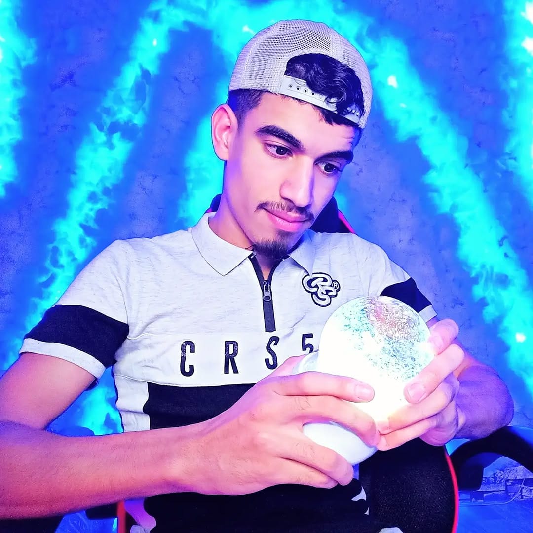 Post 4 by SA7RAWI on Instagram (carousel)