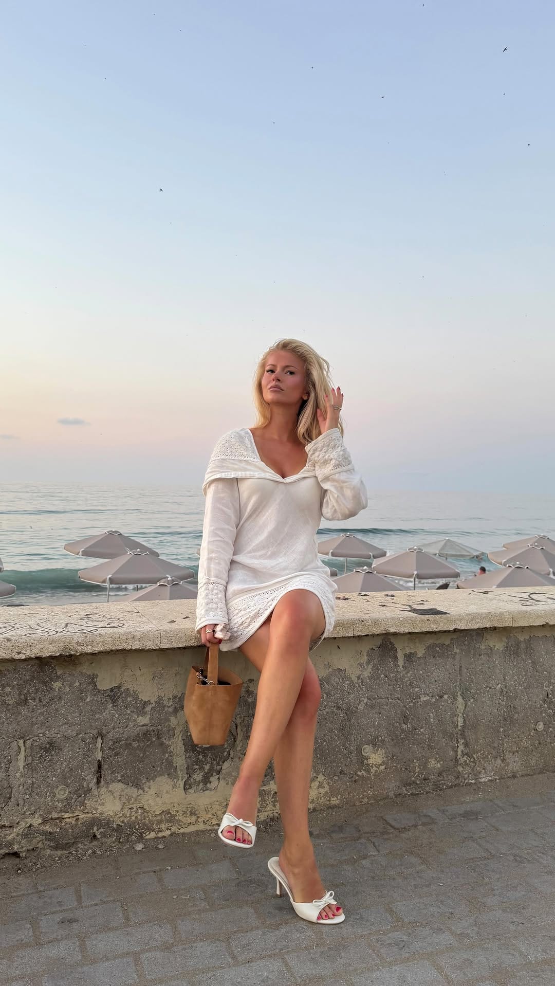 Post 7 by Victoria Emilie Løken on Instagram (video)
