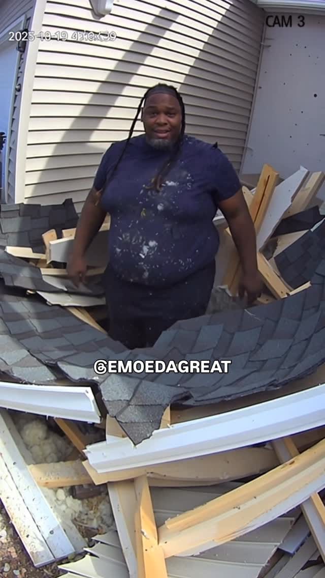 Post 3 by EMOEDAGREAT on Instagram (video)