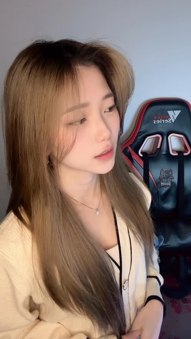 Post 5 by Leni Shelia 羅慧娜 on Instagram (video)