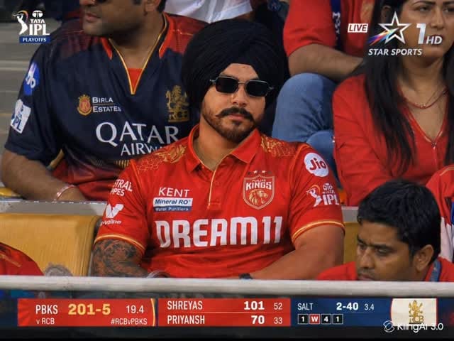 Post 5 by Komalpreet singh on Instagram (video)