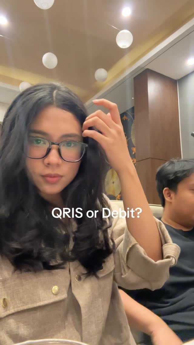 Post 5 by vania on Instagram (video)