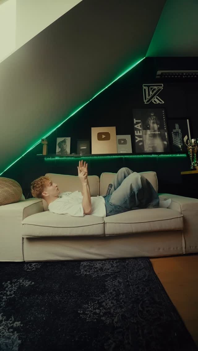 Post 7 by Kamil Kaluch on Instagram (video)