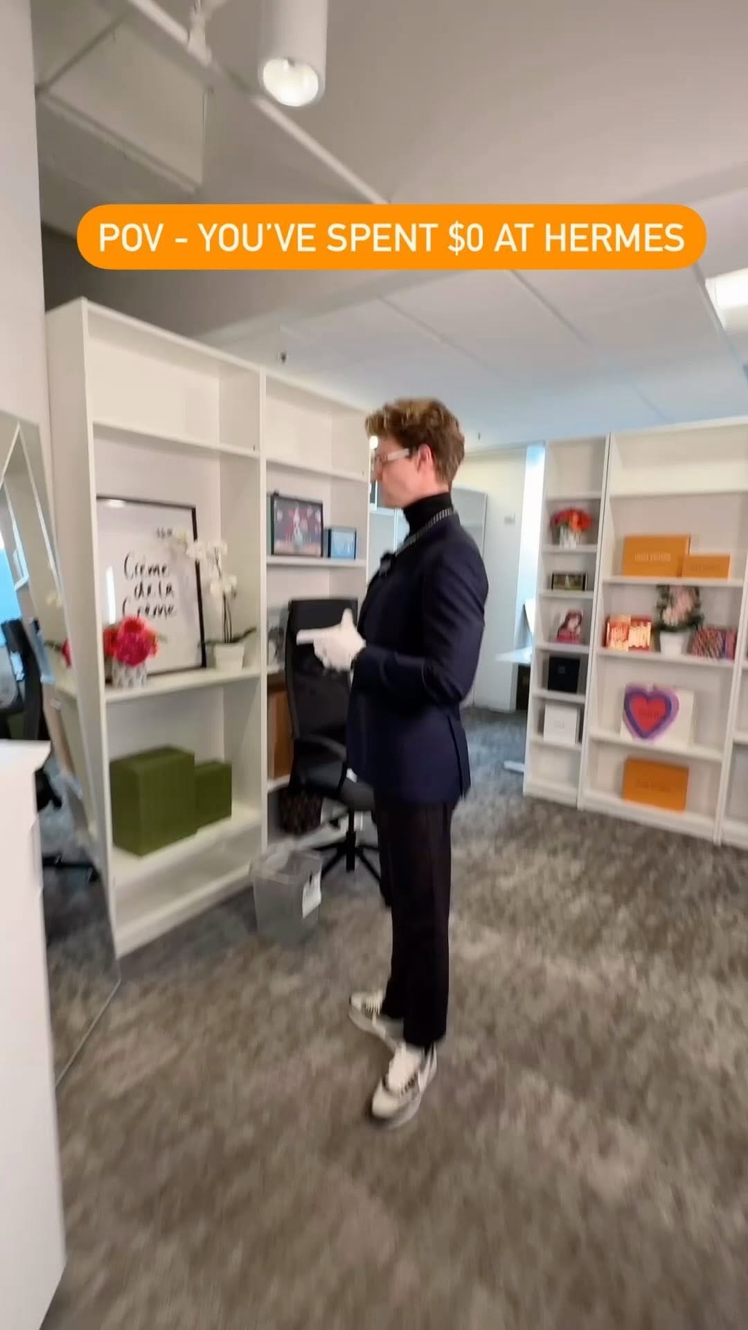 Post 10 by Atlanta Luxury Bags on Instagram (video)