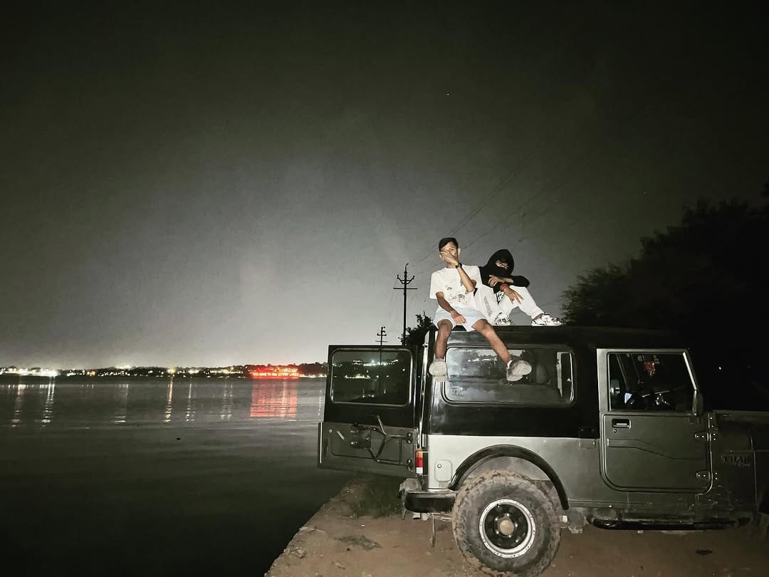 Post 5 by Sambhav Khatang on Instagram (image)