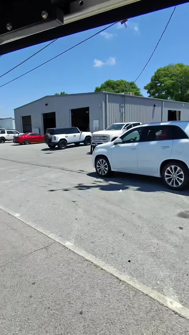 Post 4 by Neal Sheppard on Instagram (video)